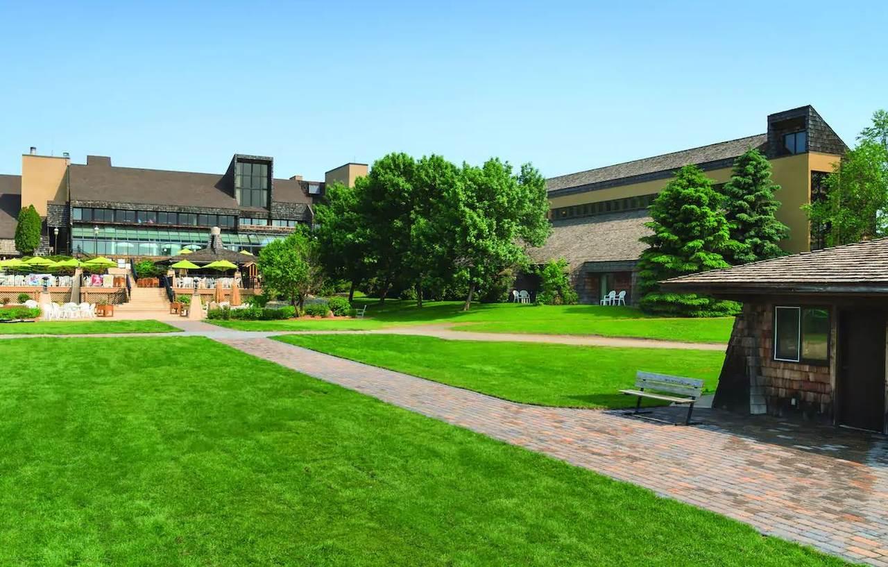 Arrowwood Resort Hotel And Conference Center - Alexandria Εξωτερικό φωτογραφία